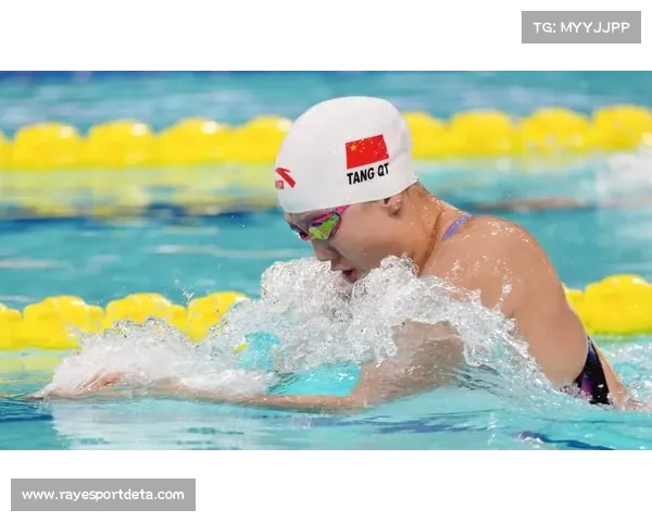 女子100米蛙泳决赛现战术博弈，领游者与跟游者成绩差仅0.1秒